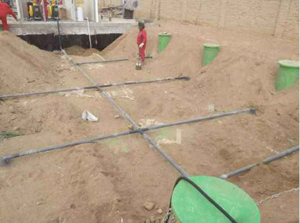 新疆塔里木油田采油廠三分廠  10T/H玻璃鋼生活污水裝置